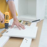 W czym umie nam pomóc radca prawny? Sprawdź, w jakich problemach prawnych oraz w jakich dziedzinach prawa wesprze profesjonalny radca prawny 